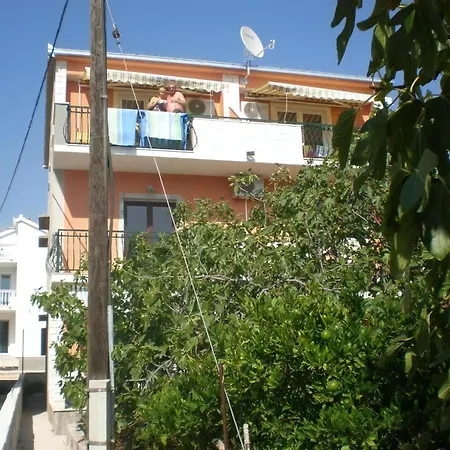 Apartamento Ferienwohnung *