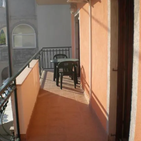 Ferienwohnung In Poljica Marin *